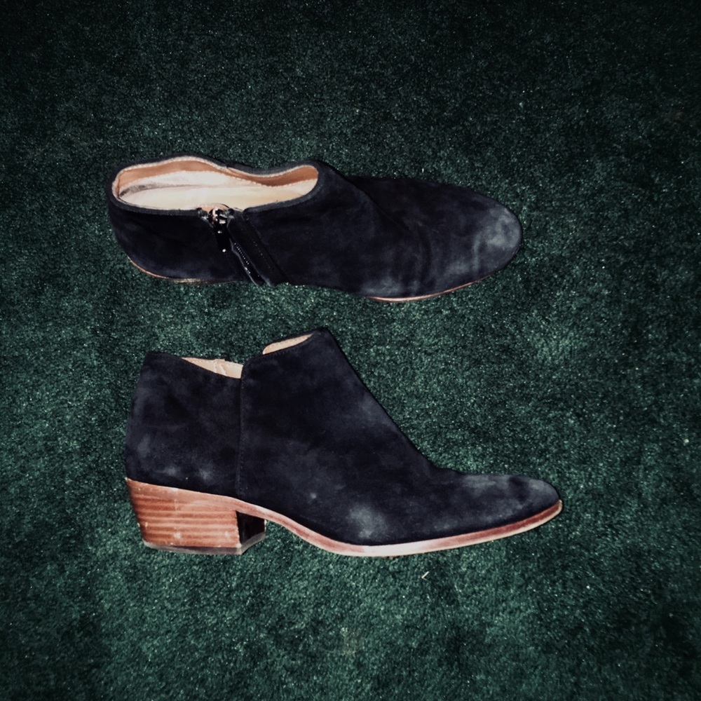 SAM EDELMAN black booties!!